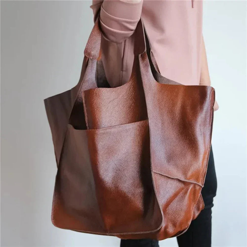 Klassieke en stijlvolle vintage tas | Dana's Tijdloze Charme