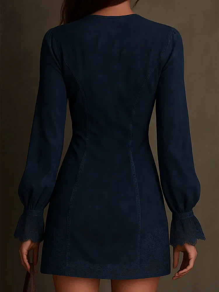 Giulia | Korte Jurk met Kantdetails