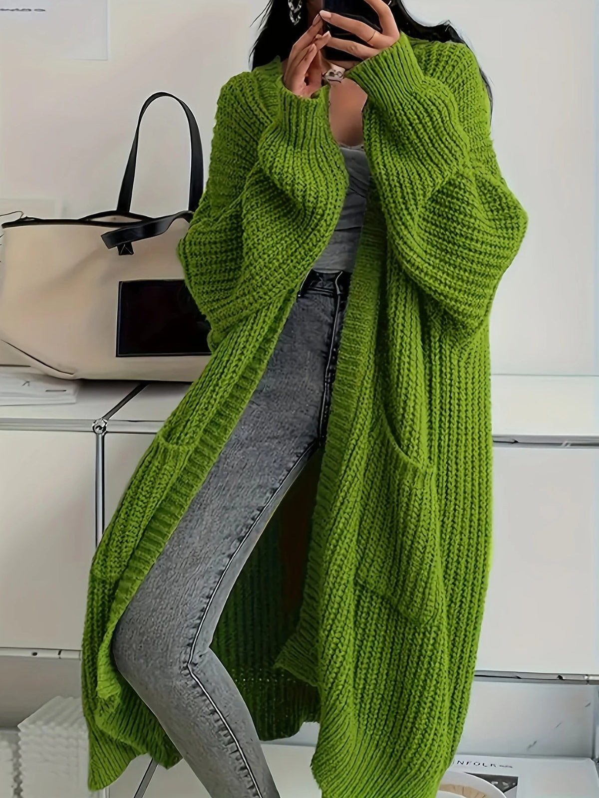 Élise – De Tijdloze Knopencharme