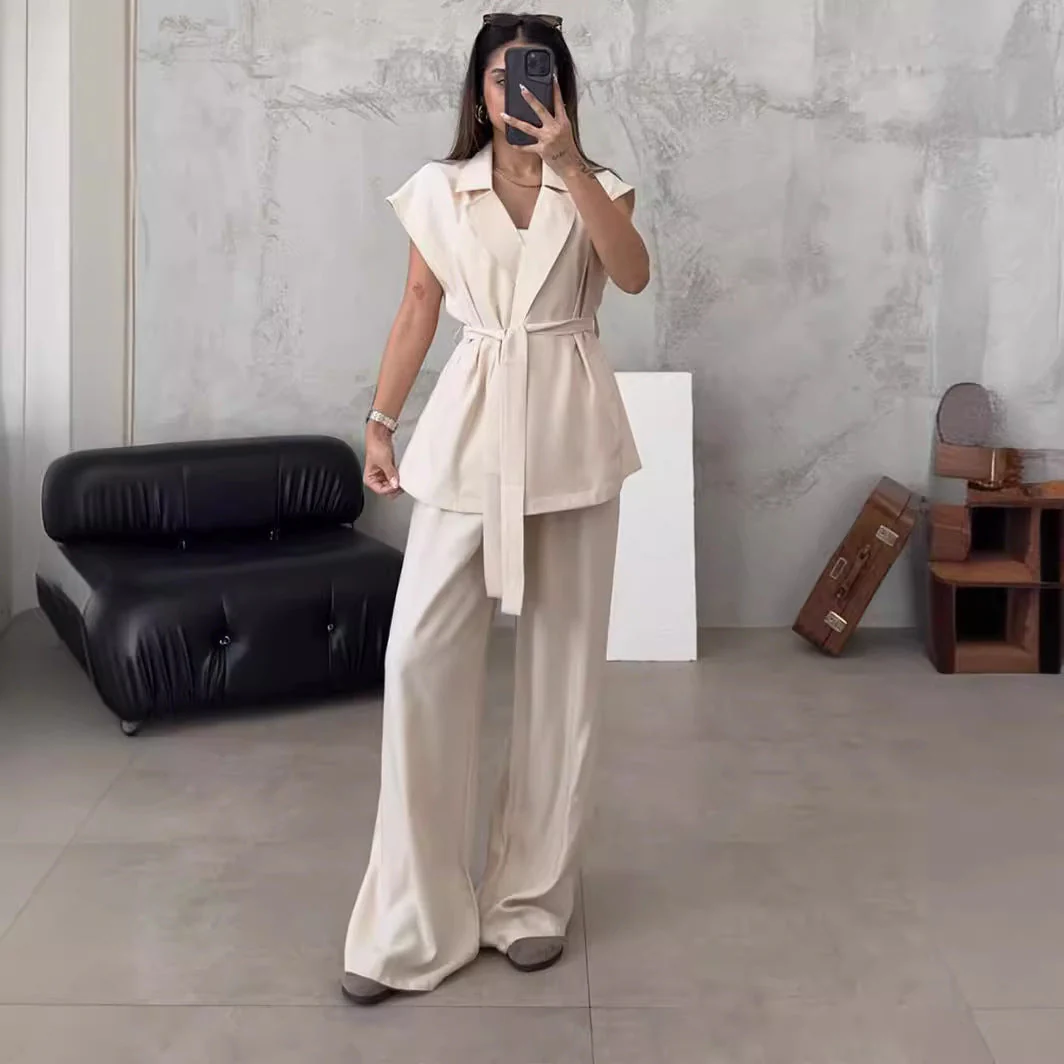 AURESSA – Chic Two-Piece Power Set