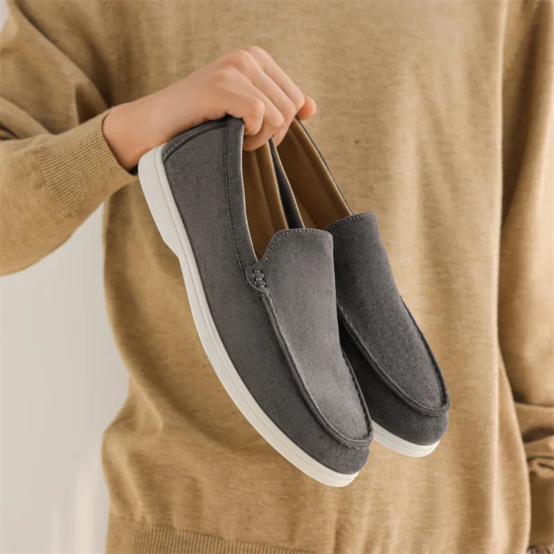 Matteo - klassieke suède herenloafers