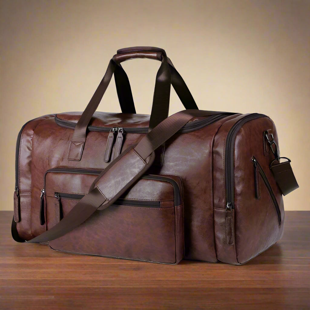 Duffle Everett Reistas