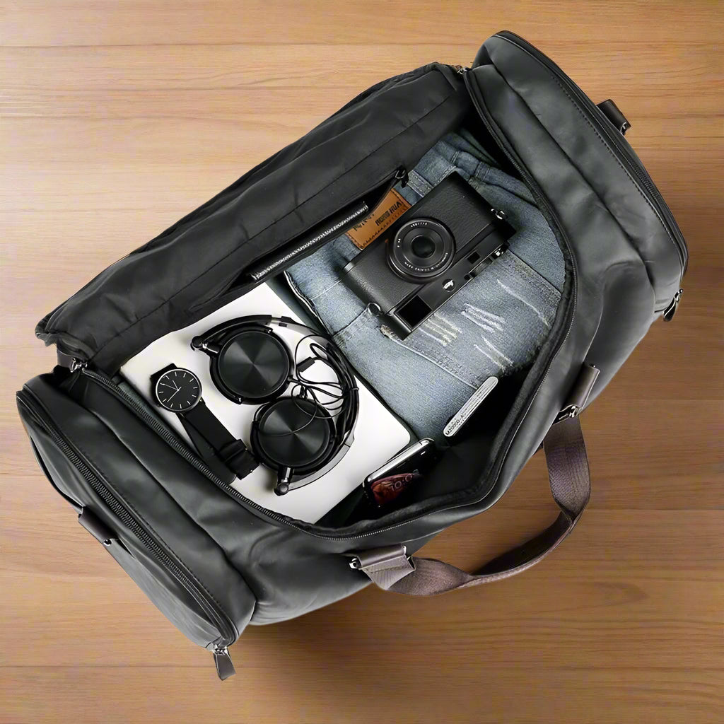 Duffle Everett Reistas